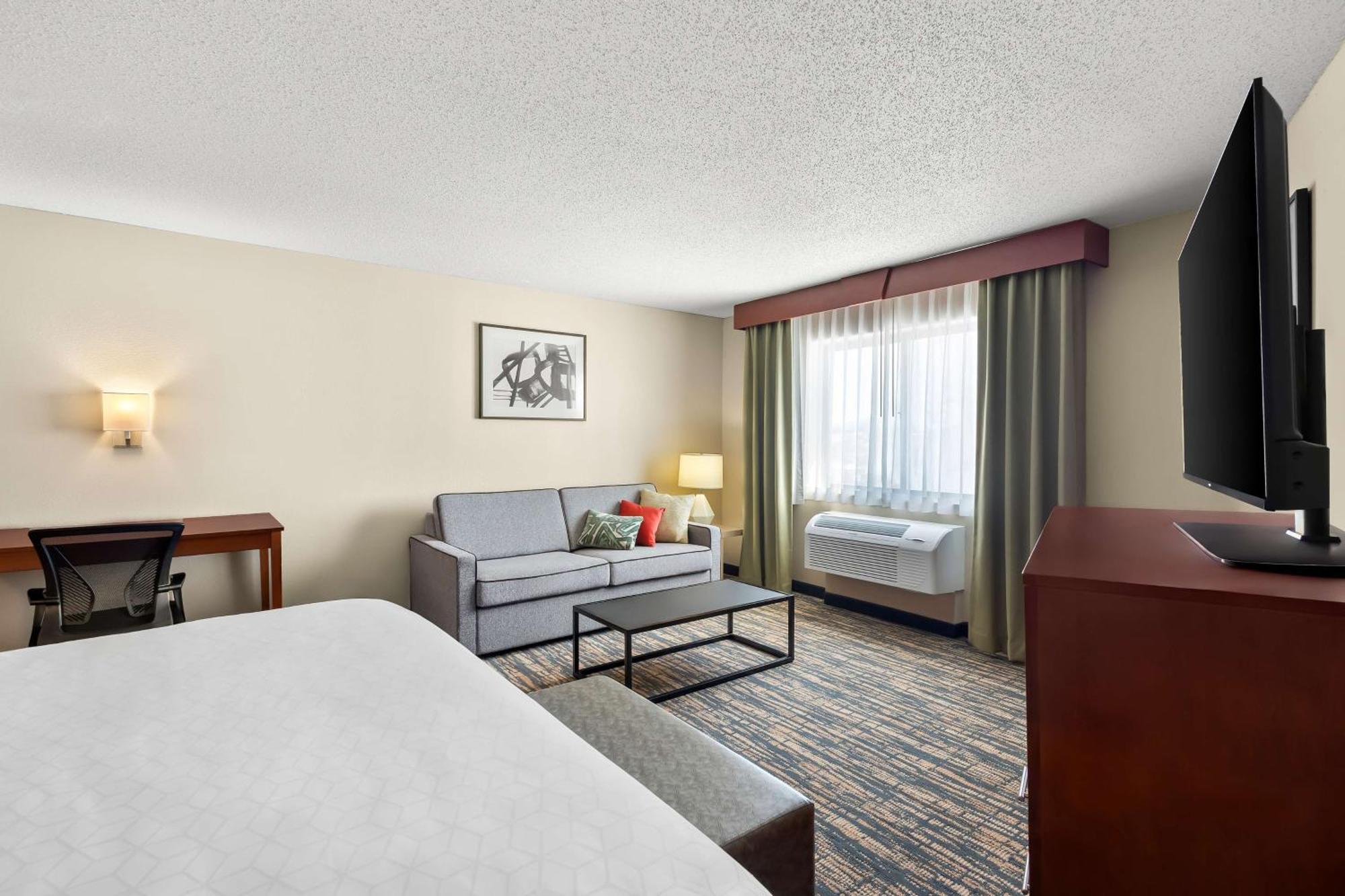 Best Western Fremont Angola I-80 90 Toll Road Екстериор снимка